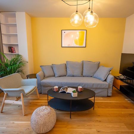 Design 1Bdr Apartment Near City Center София Экстерьер фото