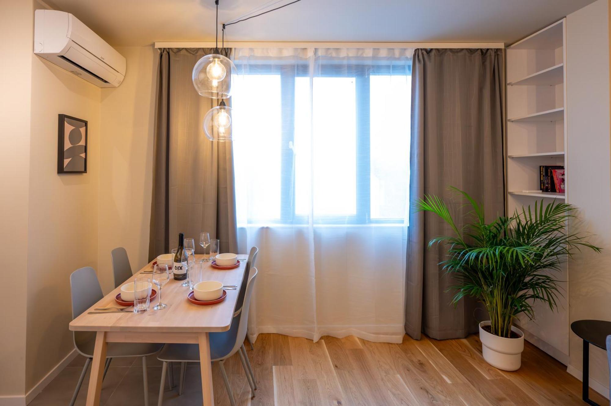 Design 1Bdr Apartment Near City Center София Экстерьер фото
