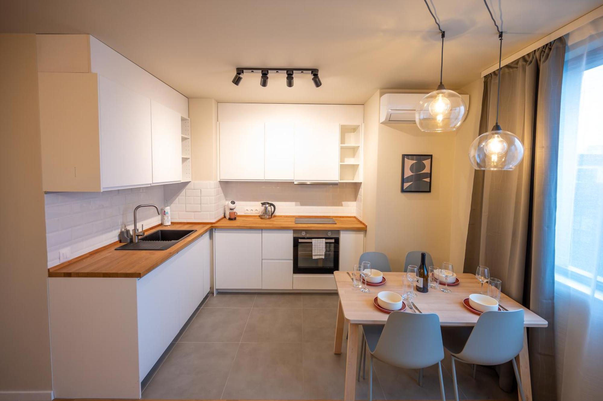 Design 1Bdr Apartment Near City Center София Экстерьер фото